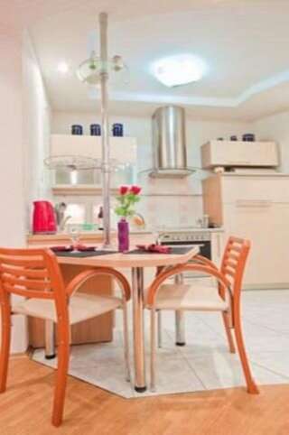 Апартаменты TOP View Central Apartment Минск Улучшенные апартаменты-5